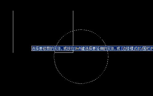 圍欄和窗交命令在CAD中的作用是什么？
